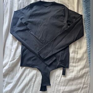 SKIMS Essentials Long Sleeve Crewneck Bodysuit